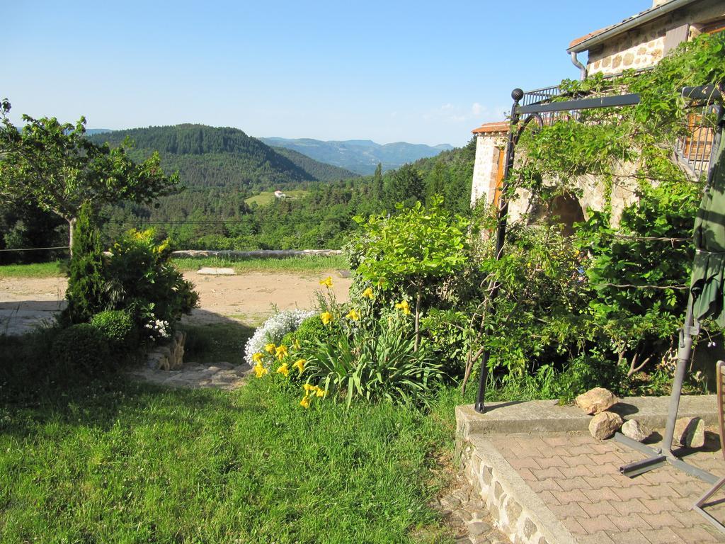 Saint Maurice en Chalencon Le Petit Rias Gite Soleil מראה חיצוני תמונה